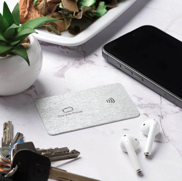 NFC Okos névjegykártya digitális névjegykártya Standard design Ezüst Fém CardInMove termék